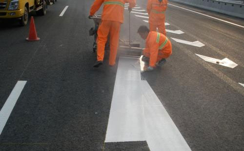 贡嘎丙烯酸标线涂料